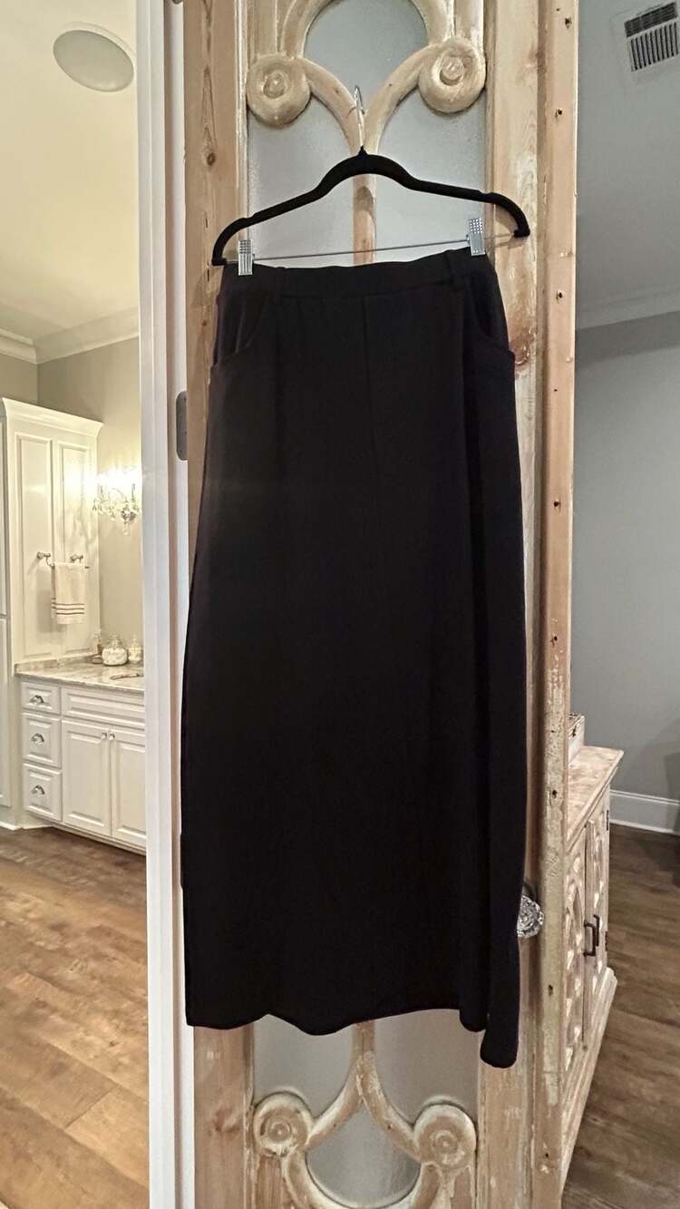 Aleeza Paris Elara Skirt Size XL BLACK Elastic Waist